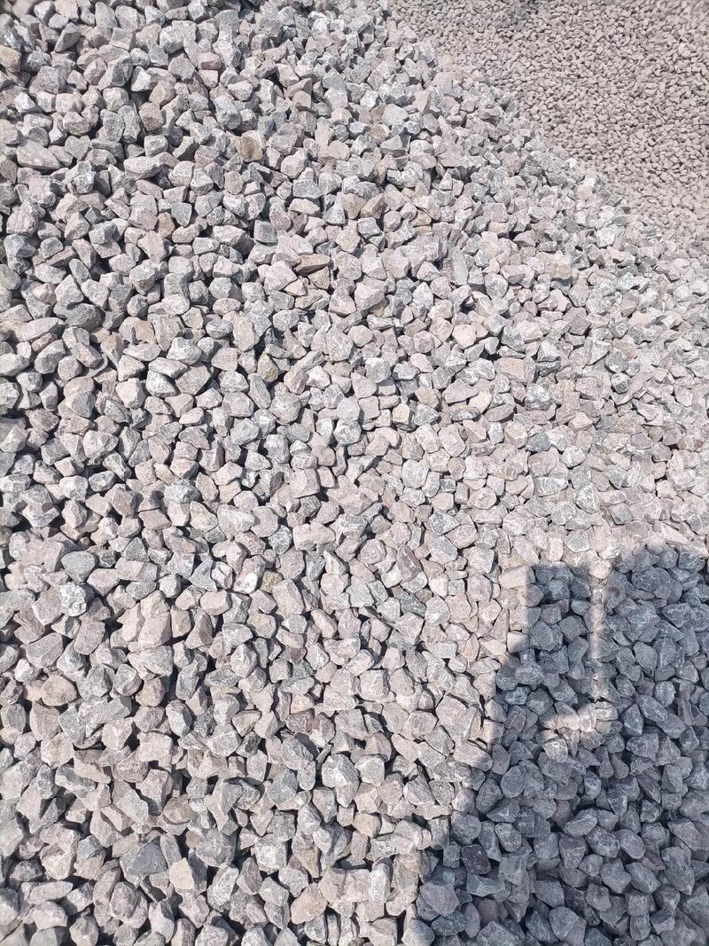 華胤租賃助力內蒙高速建設 移動破碎站高效推進碎石加工篩分項目運營